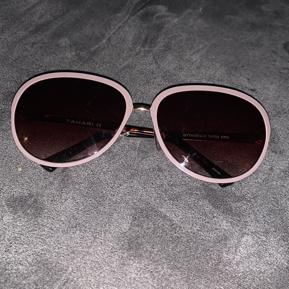 Tahari women’s sunglasses (Th753)